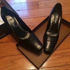 Etienne Aigner Black Leather Shoes